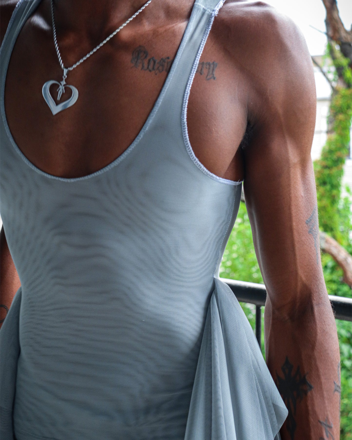 Sculpt Tank